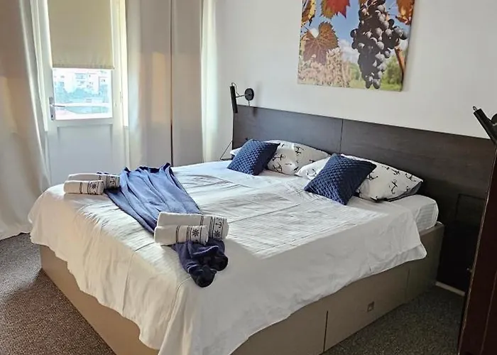 아파트 Norma Free Parking *